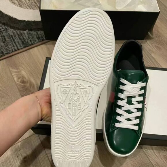 NIB Authentic Gucci Snake print Web detailed sneakers - Picture 4 of 7